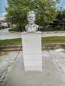 Податотека:Statue_of_Goce_Delčev_-_Monospitovo.jpg