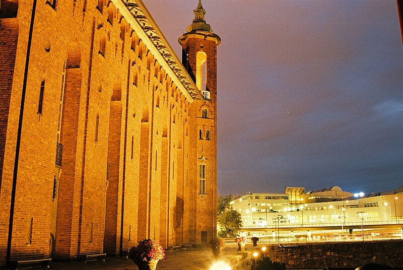 File:Stockholm-city-hall-2.jpg