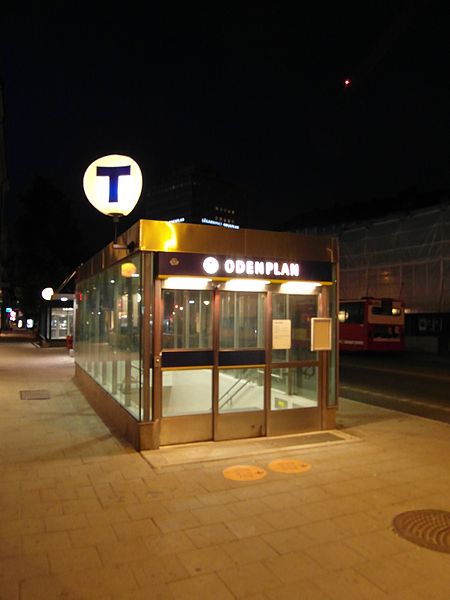 File:Stockholm - Tunnelbana - Odenplan (11092957394).jpg