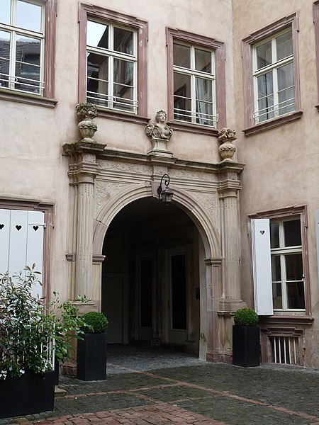 Strasbourg Hôtel Brackenhoffer (6)