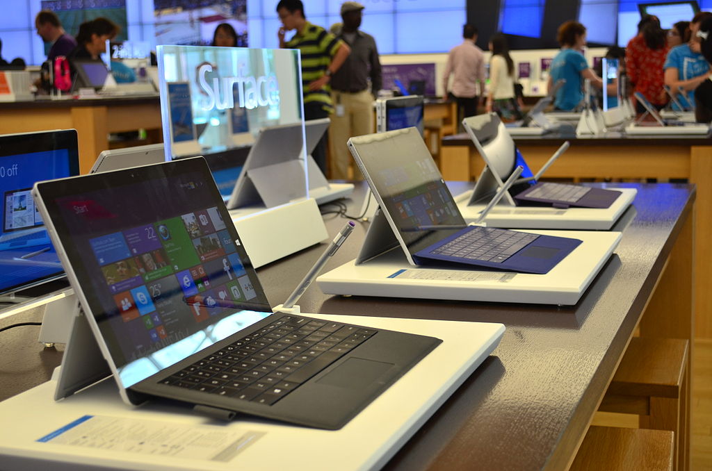 File:SurfacePro3.JPG - 维基百科，自由的百科全书