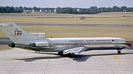 TAP Portugal Boeing 727-282Adv CS-TBR.jpg