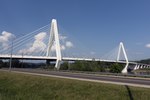 A Becsület hídja, közismert nevén Pomeroy-Mason híd, kötélhíd az Ohio folyón, Pomeroy, Ohio és Mason között, Nyugat-Virginia LCCN2015631953.tif