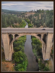 The Sunset Boulevard Bridge Spokane WA, from Empire Builder - panoramio.jpg