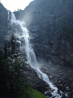 Engstligen Falls