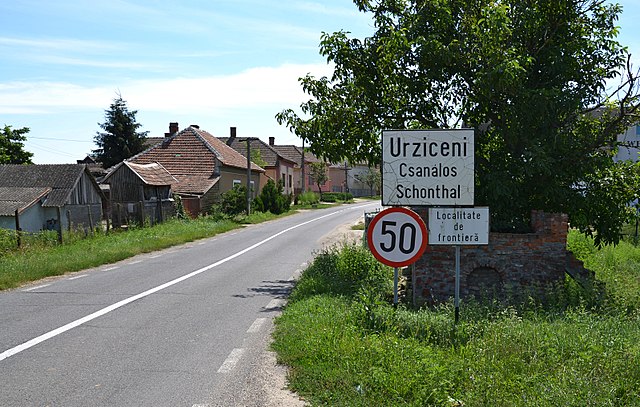The commune of Urziceni (German: Schonthal) in Satu Mare County