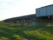 VM 0259 Stratford - Avon River Railway Bridge.jpg