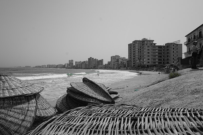 File:Varosha Beach, Famagusta (52150817709).jpg