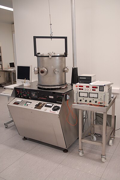 File:Veeco coating deposition machine by evaporation at LAAS 0477.jpg