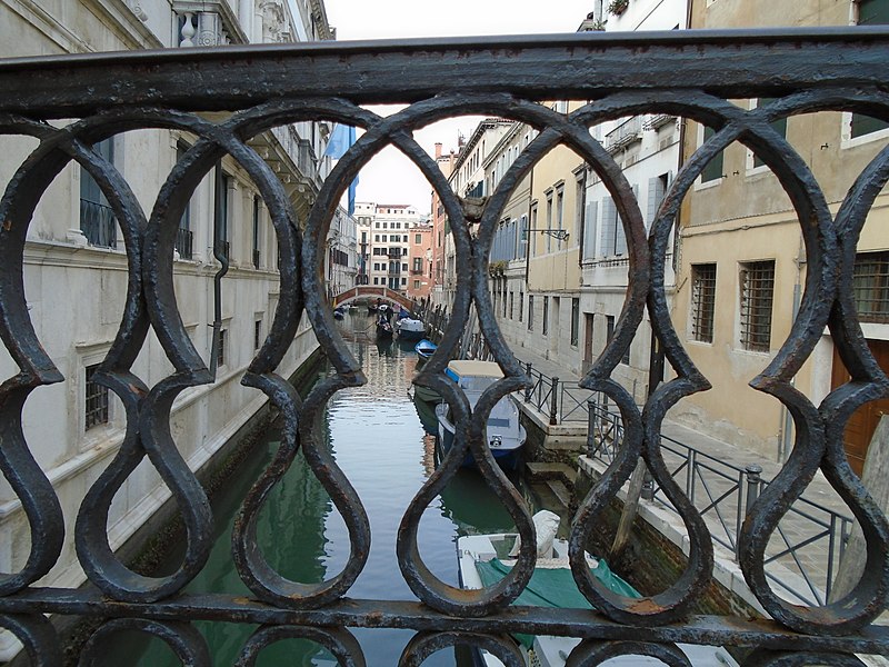 File:Venice servitiu 65.jpg