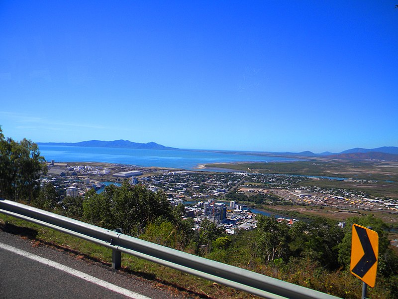 File:View From Castle Hill Townsville - panoramio (34).jpg