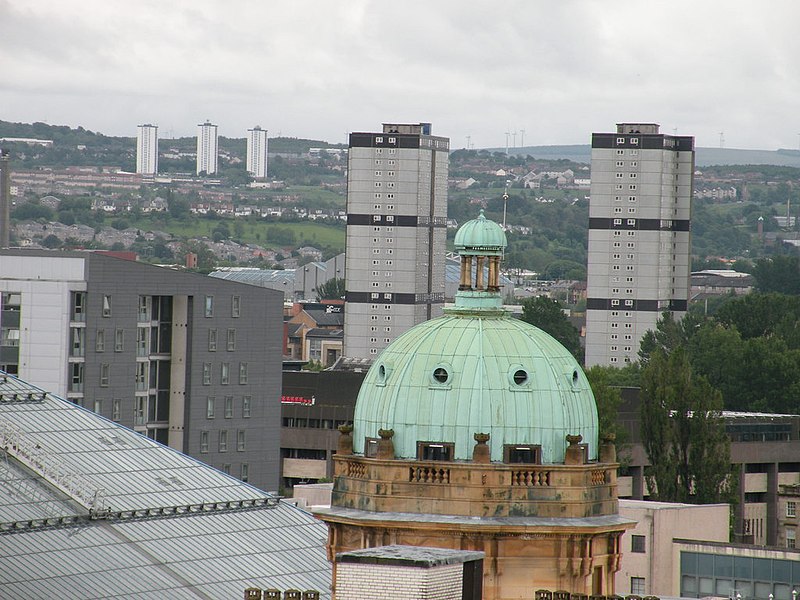 File:View from the Lighthouse (8) - south (zoomed) (geograph 2457048).jpg