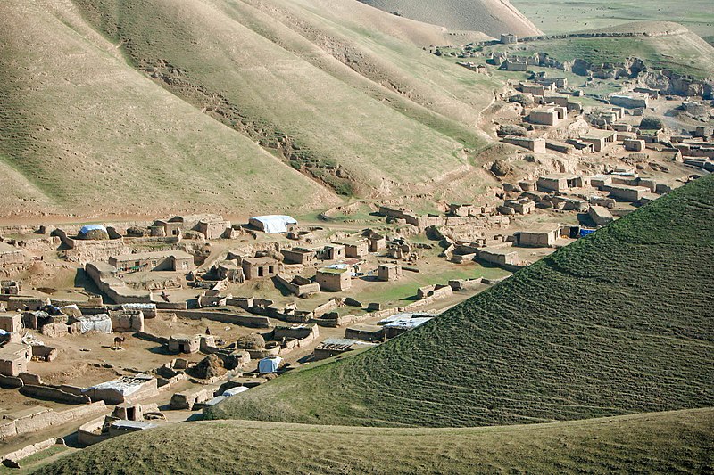 File:Village in Faryab province.jpg