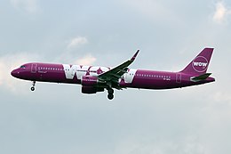 WOW air, TF-GPA, Airbus A321-211 (35595328982) .jpg