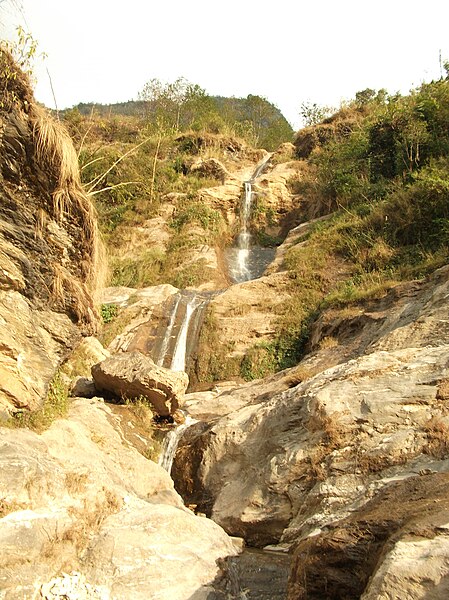 File:Waterfall on the Way to.jpg