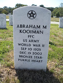 Official VA gravestone of a Wiccan servicemember Wiccan gravestone.jpg