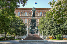 Wiener Schillerplatz mit der Akademie der bildenden Künste Wien