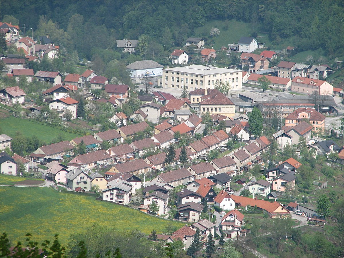 File:Zagorje - Kolonija.jpg - Wikimedia Commons 
