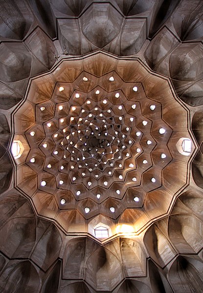 File:Zumurd khaton tomb.jpg
