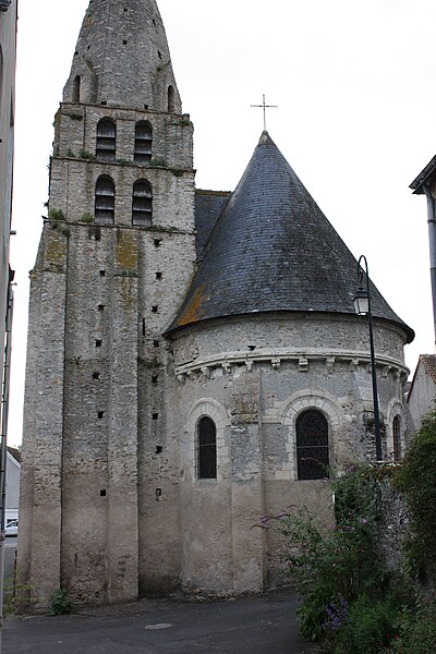 File:Église Saint-Urbain de Courçay.jpg