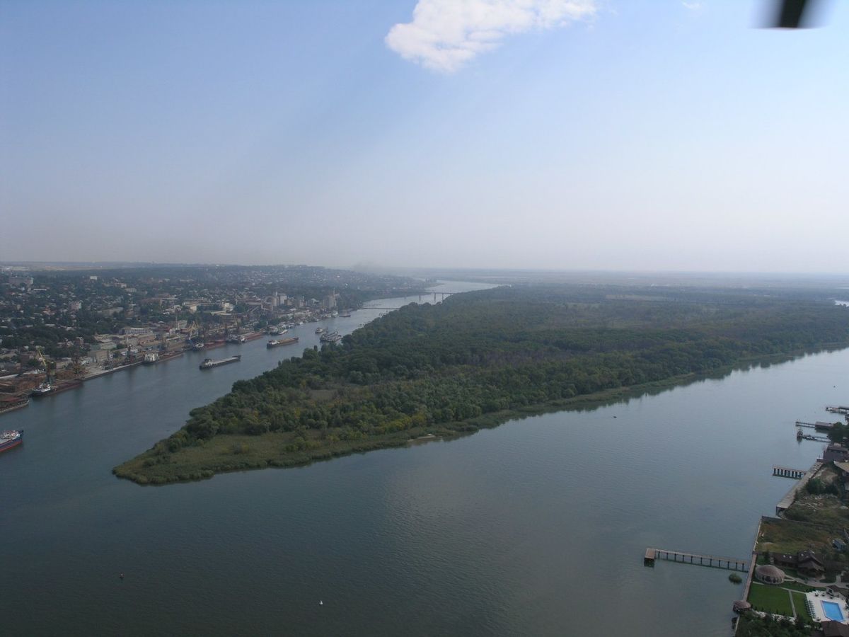 Фото зеленого острова в ростове на дону