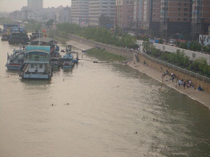 File:0278-Wuhan-Hanjiang-wharfs-and-swimmers.jpg