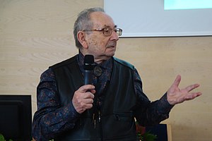 Grzegorz Ulman były prezes wspomina na uroczystości 110-lecia PTTK w Łodzi 2019 fot M Z Wojalski