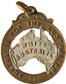 1910 White Australia badge.png