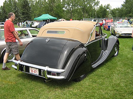 1949 Jaguar MK V DHC (3736344067).jpg