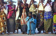 Tuareg women and children, Niger, 1997 1997 278-2 Tuareg.jpg