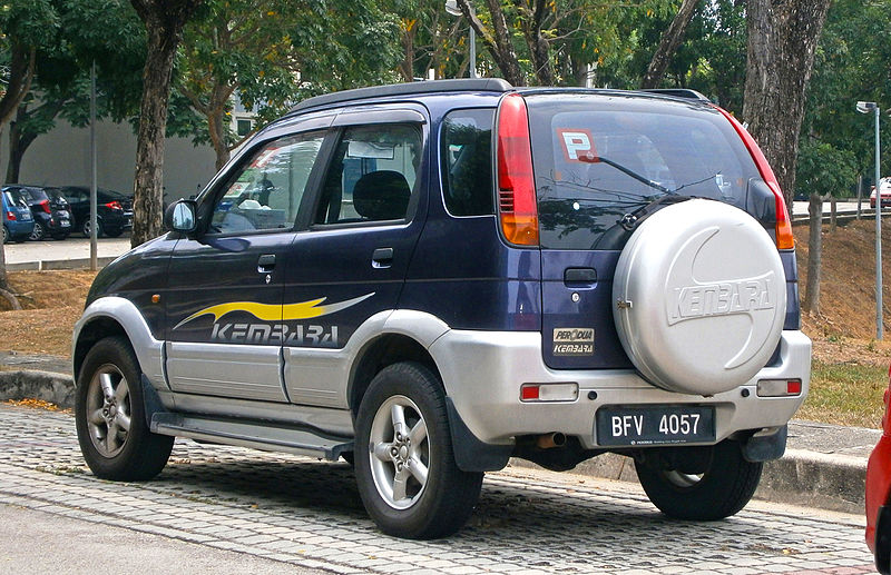 File:2000 Perodua Kembara 1.3 GX-EZ 5-door SUV 