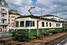 A 2100 kW motor coach of SOB at the head of a train in Wadenswil 2003 20030427K226-18.jpg