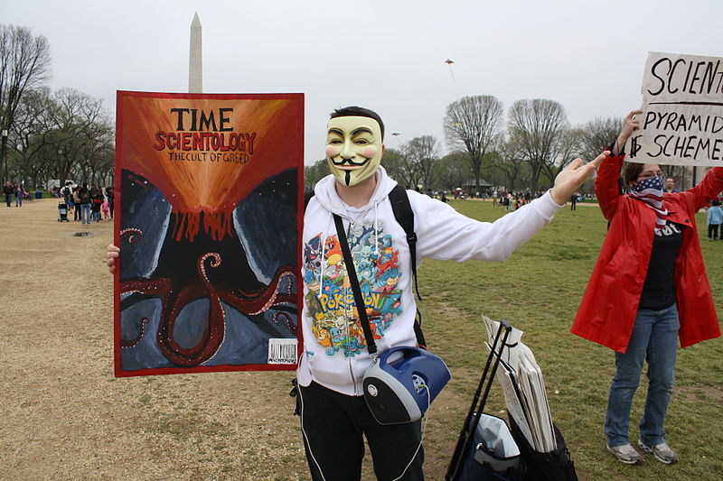 File:2011 April 10 Protest against Scientology at National Mall 02.jpg