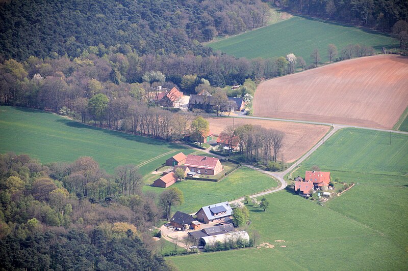 File:20140412 131813 Gehöfte nordwestlich von Groß Reken, Reken (IMG 6737).jpg