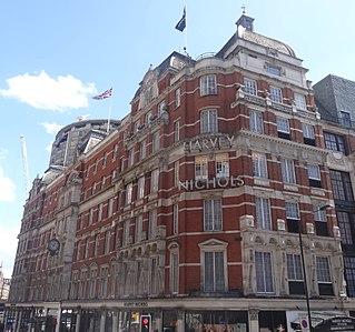 <span class="mw-page-title-main">Harvey Nichols</span> Department store in London, England