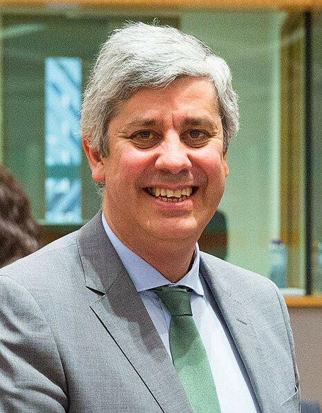 File:2018 Finanzminister Löger bei Eurogruppe und ECOFIN (Mário Centeno) (cropped).jpg