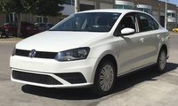 2020 Volkswagen Vento (Mexico) front view.png