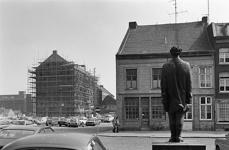 File:22, achterzijde vanaf Boschstraat - Maastricht - 20147837 - RCE.jpg