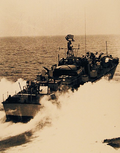 File:330-PSA-101-63 (USN 711286) (22333596026).jpg