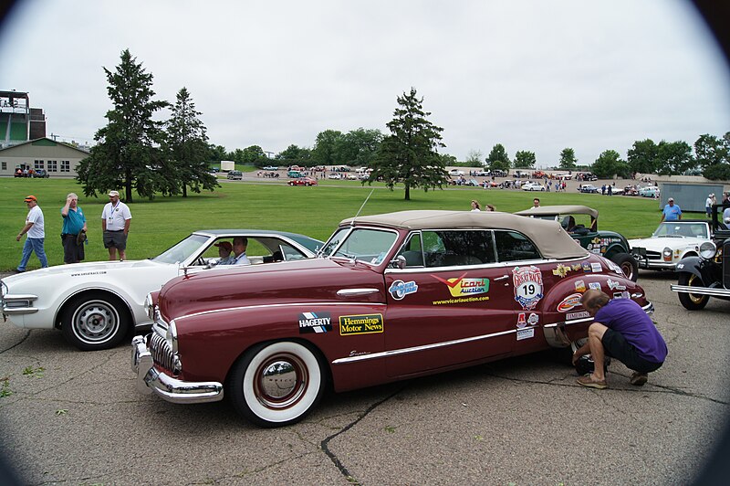 File:48 Buick Super (9129079548).jpg