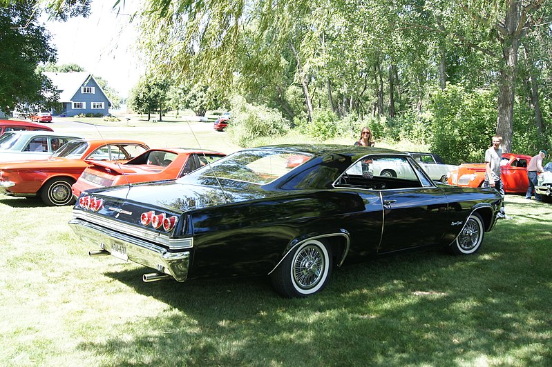 File:65 Chevrolet Impala SS (9453544843).jpg