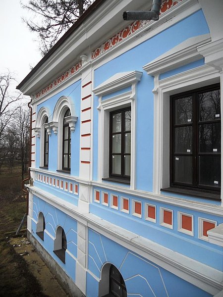 File:AIRM - Balioz mansion in Ivancea - feb 2013 - 03.jpg