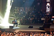 Adriano Celentano durante il concerto all'Arena di Verona