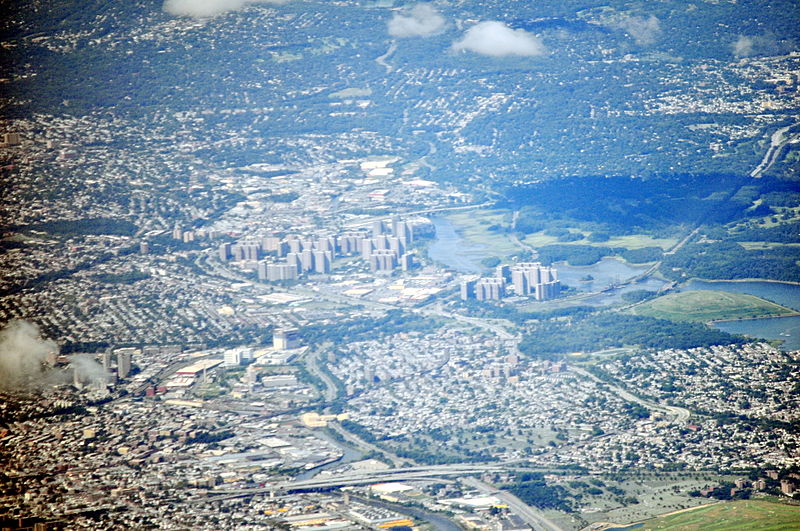 File:Aerial view of Co-op City from the southwest 01 - white balanced (9454189949).jpg