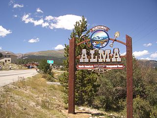 Alma Town Sign