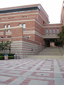 Anderson School of Management. Anderson School of Managemnt UCLA.jpg