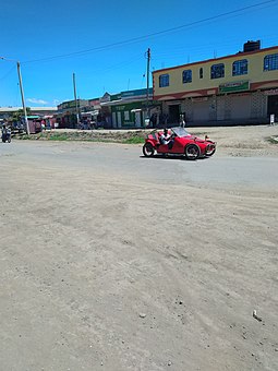 Antique car in a street of Gilgil Antique car.jpg