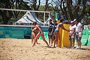 Deutsch: Beachvolleyball bei den Olympischen Jugendspielen 2018; Tag 8, 14. Oktober 2018; Mädchen, Achtelfinale – Mexiko-China 0:2 (15–21/16–21) English: Beach volleyball at the 2018 Summer Youth Olympics at 14 October 2018 – Girls Round of 16 – Mexico-China 0:2 (15–21/16–21)