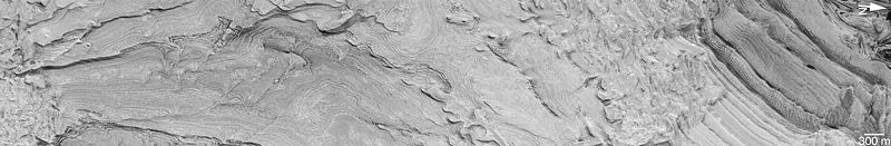 File:Becquerel (Martian crater).jpg