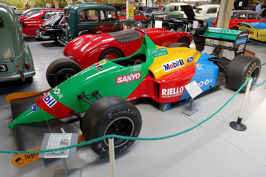 File:Benetton F1 187-03 1987 - Bentley Wildfowl and Motor Museum - Halland, East Sussex, England - DSC05802.jpg